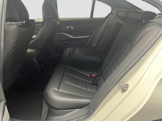 BMW M340d xDrive 48V – Bild 10
