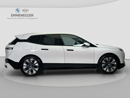 BMW iX xDrive40 – Bild 6