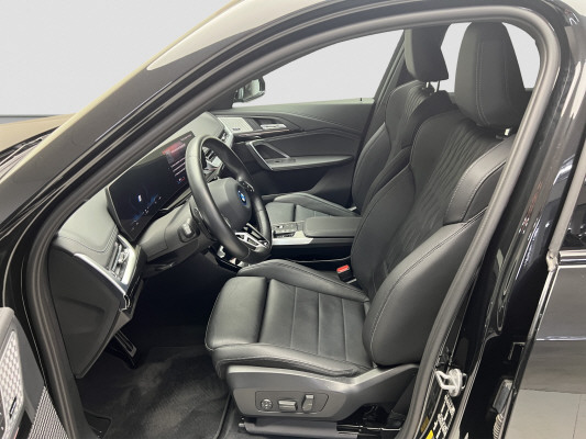 BMW iX1 xDrive 30 – Bild 8