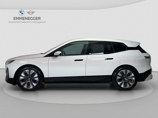 BMW iX xDrive40 – Bild 2