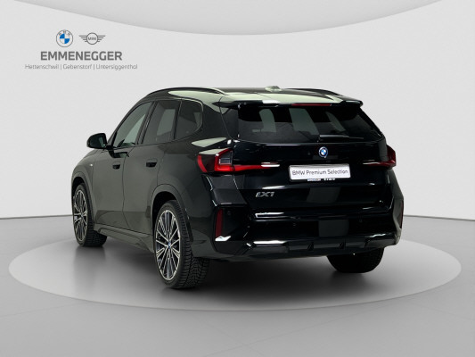 BMW iX1 xDrive 30 – Bild 6