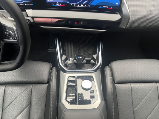 BMW X3 xDrive 48V 40d M Sport – Bild 12