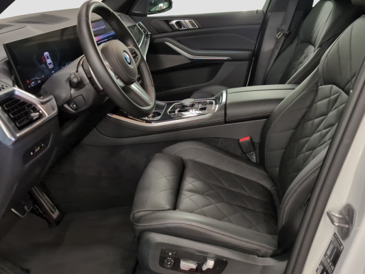BMW X5 xDr 50e M Sport – Bild 8