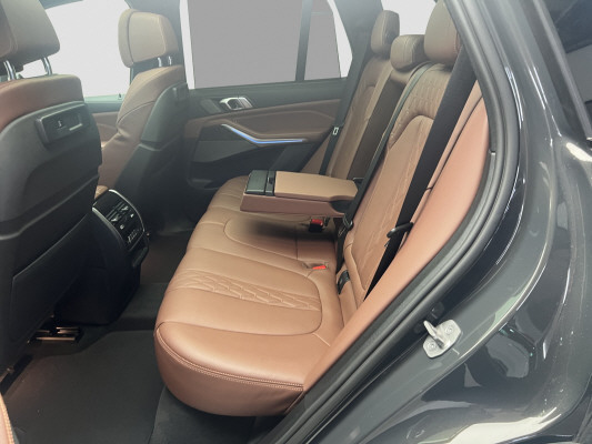 BMW X5 xDrive45e M Sport – Bild 9