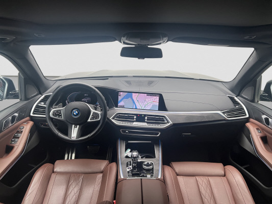 BMW X5 xDrive45e M Sport – Bild 11