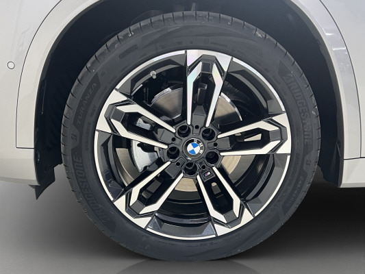 BMW X1 xDrive 20d 48V M Sport – Bild 8