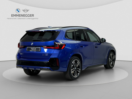 BMW X1 xDrive 23i 48V M Sport – Bild 5