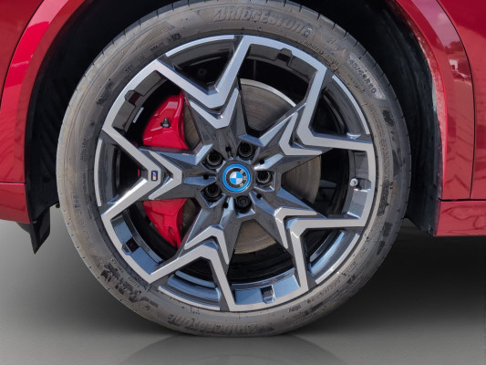 BMW iX2 xDrive 30 M Sport Pro – Bild 13