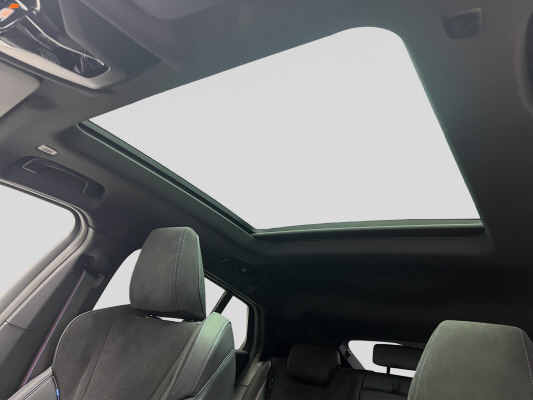 BMW iX2 xDrive 30 M Sport Pro – Bild 13