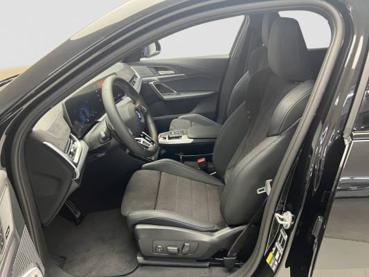 BMW iX2 xDrive 30 M Sport Pro – Bild 9