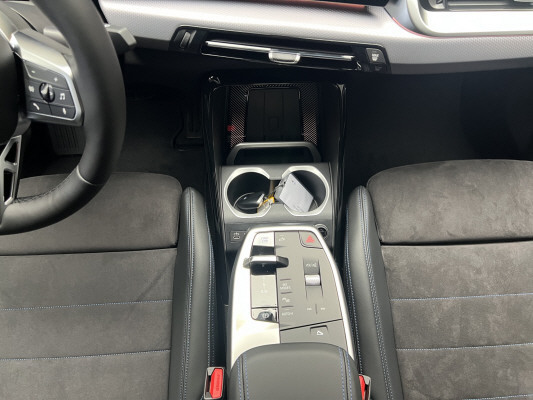 BMW iX2 xDrive 30 M Sport Pro – Bild 12